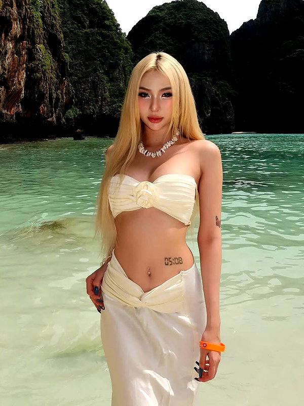 lyhythuedoxinh instagram image archive image