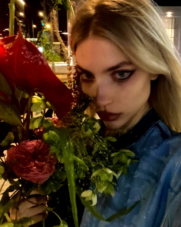 anya4everr instagram image archive image
