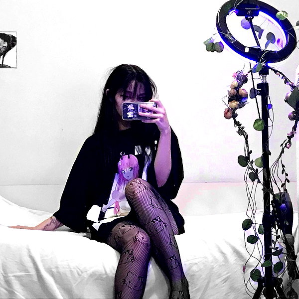 glowmoonshorty instagram image archive image