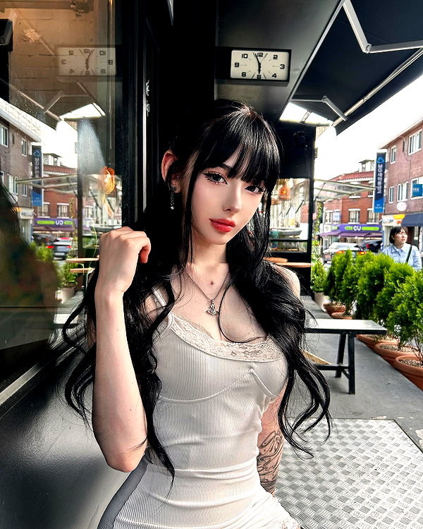 yuna_1_27 instagram image archive image