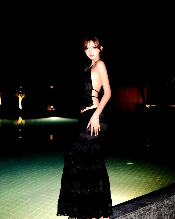 lyhythuedoxinh instagram image archive image