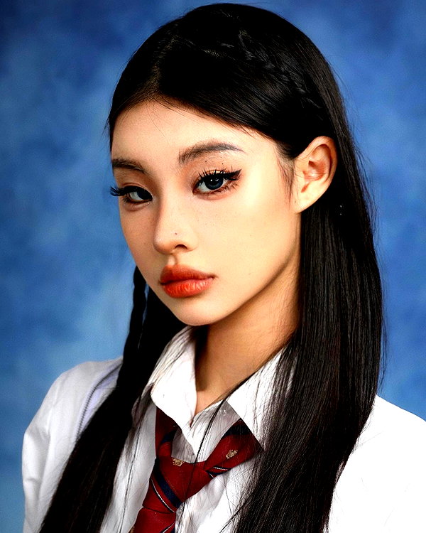 ll.lu1s instagram image archive image