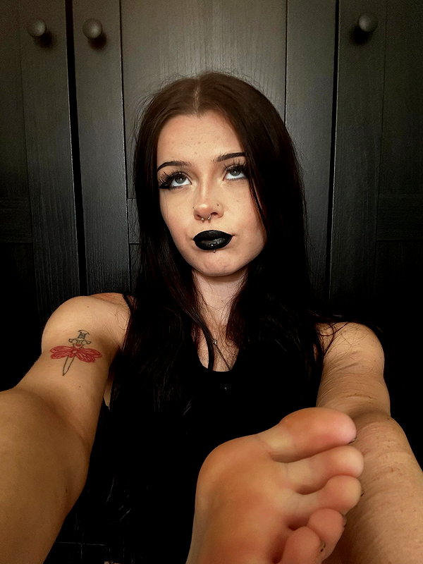 __dedgrl archive image