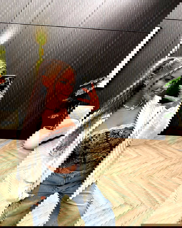 itshayleydavies itshayleydavies archive image