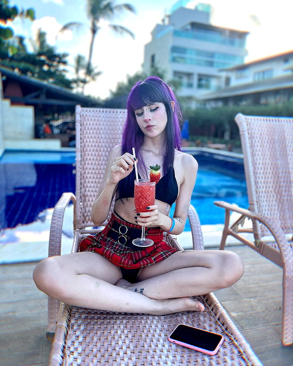 jadelaverne instagram image archive image