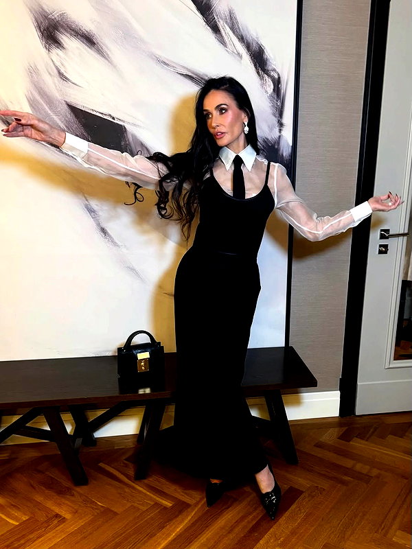 demimoore instagram image archive image