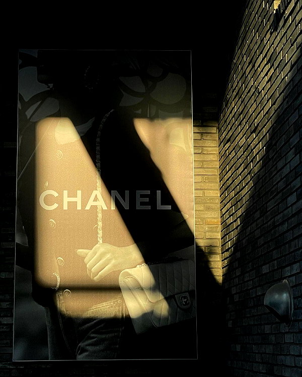 daxbin instagram image archive image