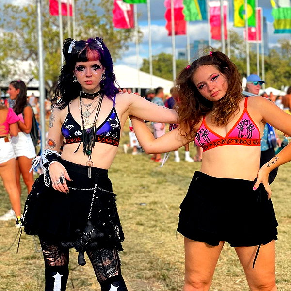 yeahimcaroline instagram image archive image