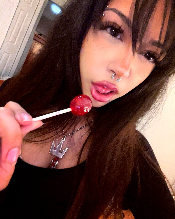 twodollie instagram image archive image