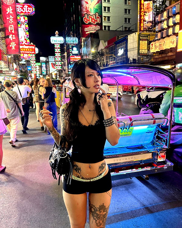 biohazard.g1rl instagram image archive image