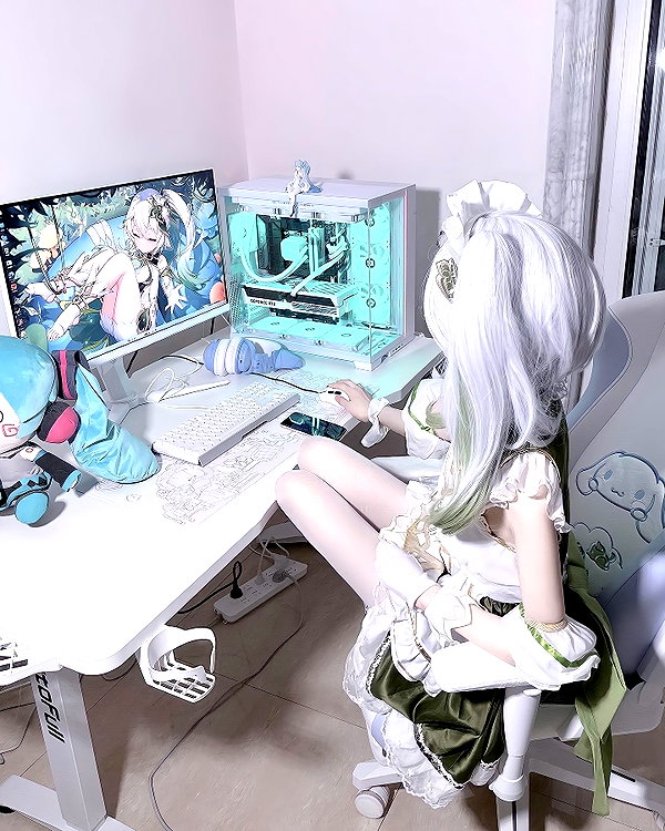gallery_cosplayer instagram image archive image