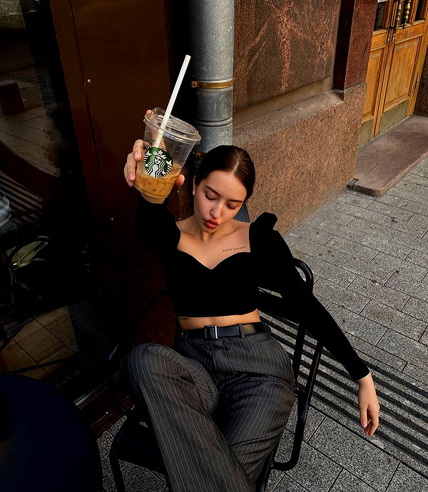 veroni22ka instagram image archive image