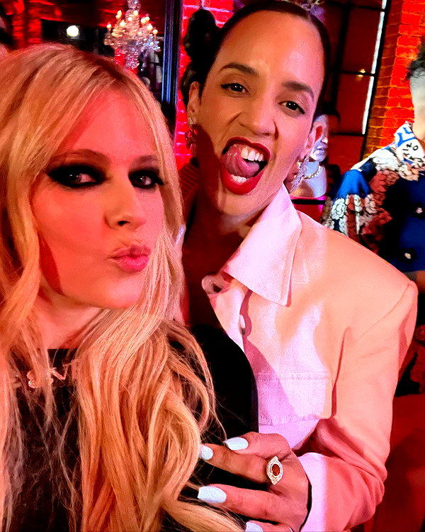 avrillavigne instagram image archive image