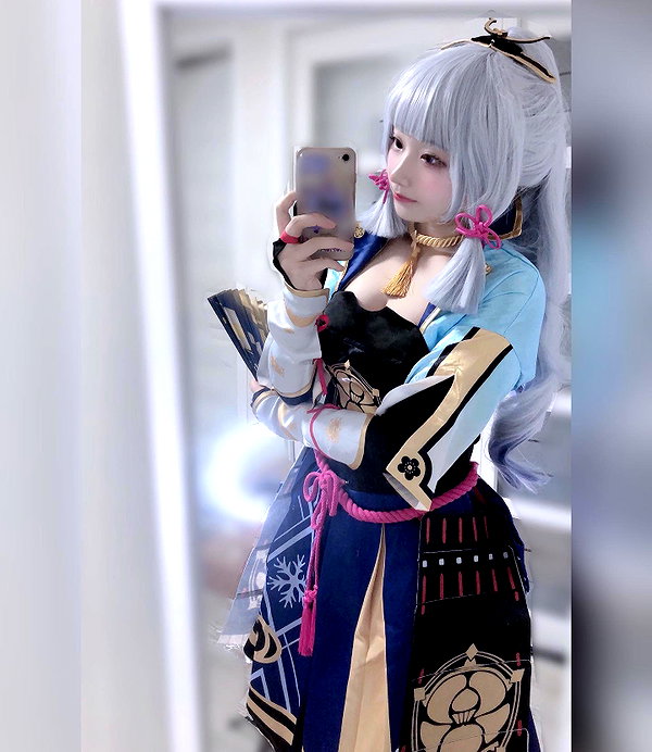 purinn_cos instagram image archive image