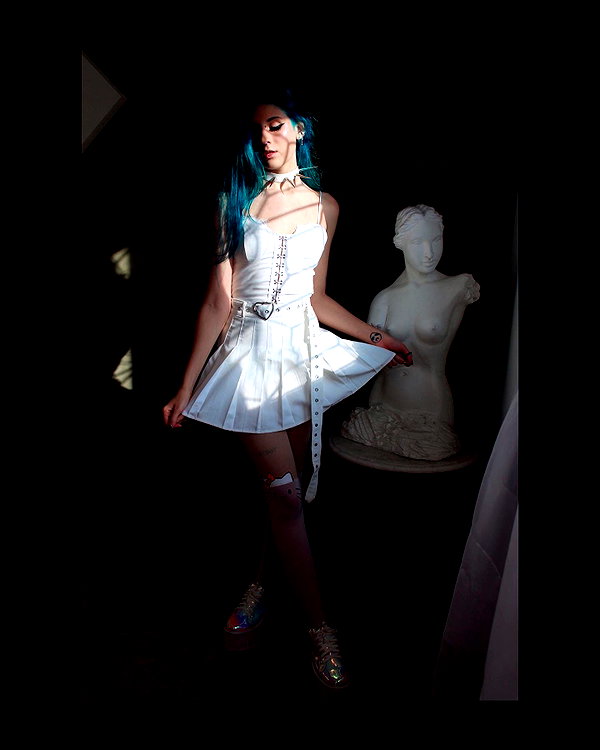 jadelaverne instagram image archive image