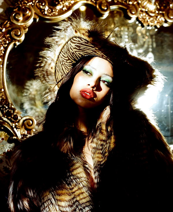 leonanaomii instagram image archive image