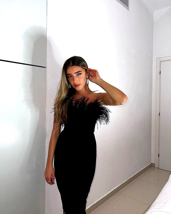 annezivi instagram image archive image