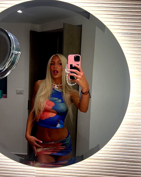 marissaayerss instagram image archive image