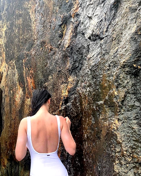 gisellelee8 instagram image archive image