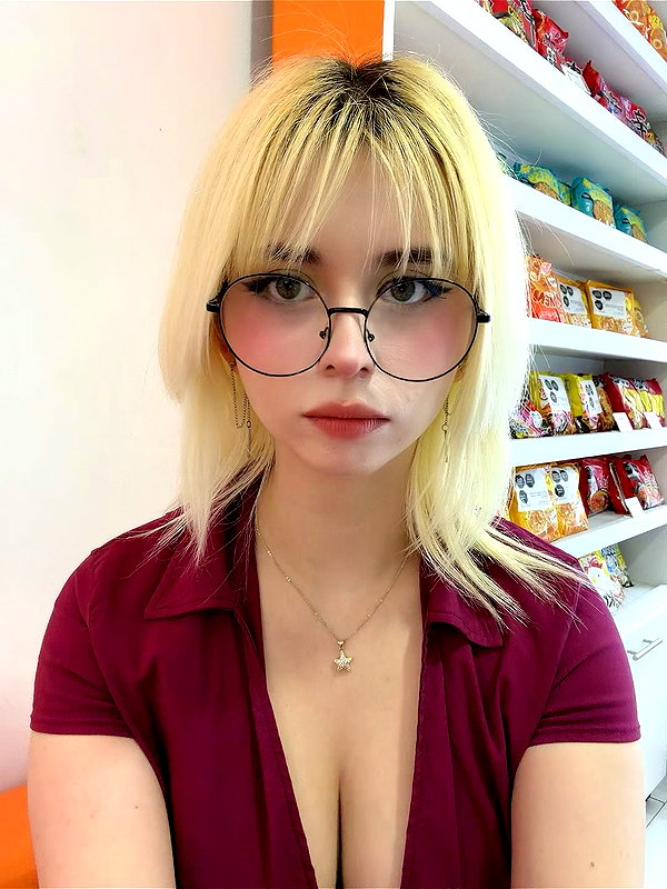 lulymakima instagram image archive image