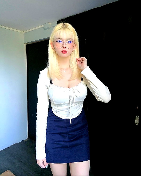 lulymakima instagram image archive image