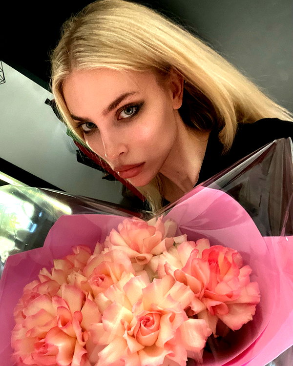 anya4everr instagram image archive image
