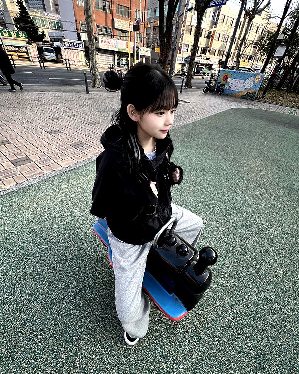 olzlonz instagram image archive image
