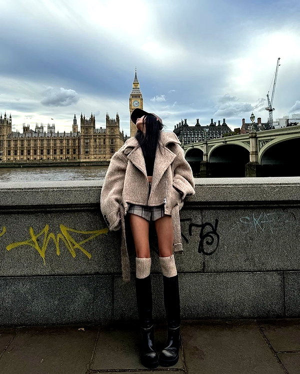 fair_mua instagram image archive image
