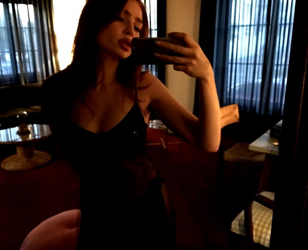 renatarrii instagram image archive image