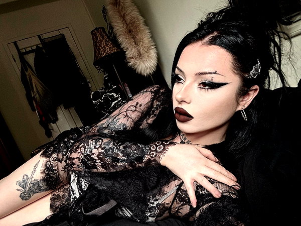 amberxswain instagram image archive image