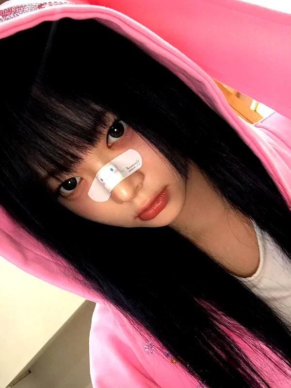 hhh.e_c.v instagram image archive image