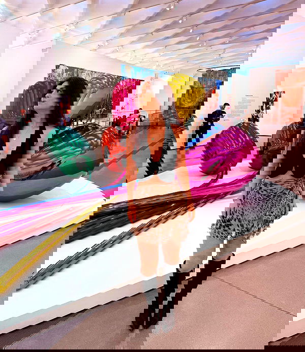 giuliahere giuliahere archive image