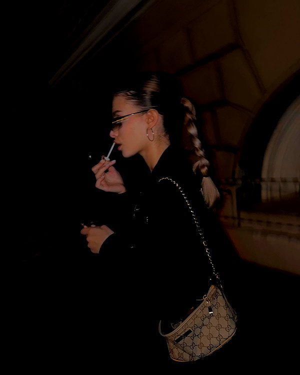 kkwwwv instagram image archive image