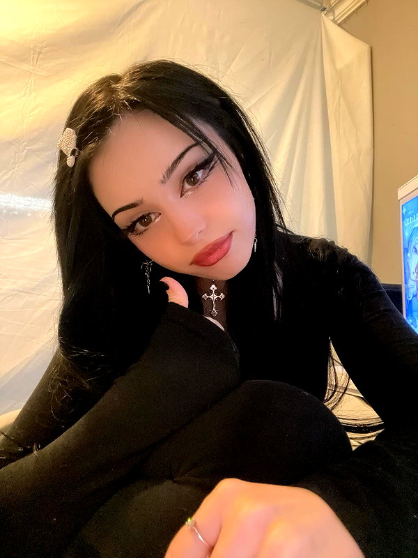xoreniiiiii instagram image archive image