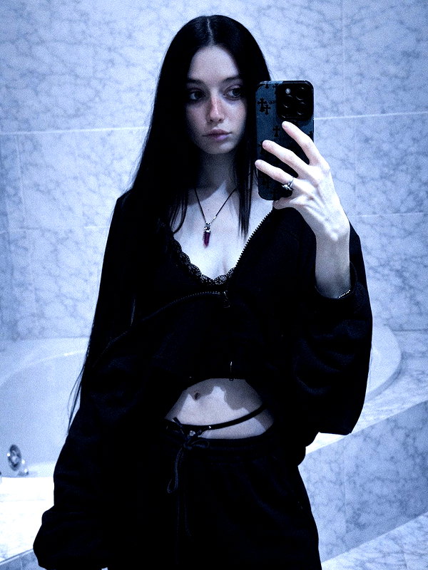 amanitalis instagram image archive image