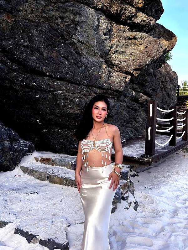 lyhythuedoxinh instagram image archive image