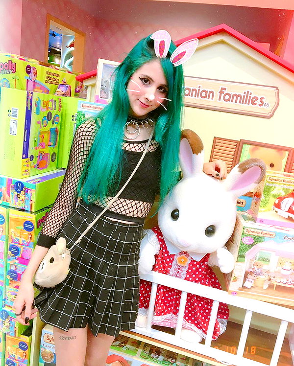 jadelaverne instagram image archive image