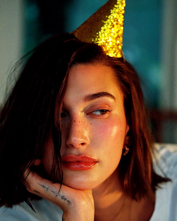 haileybieber instagram image archive image