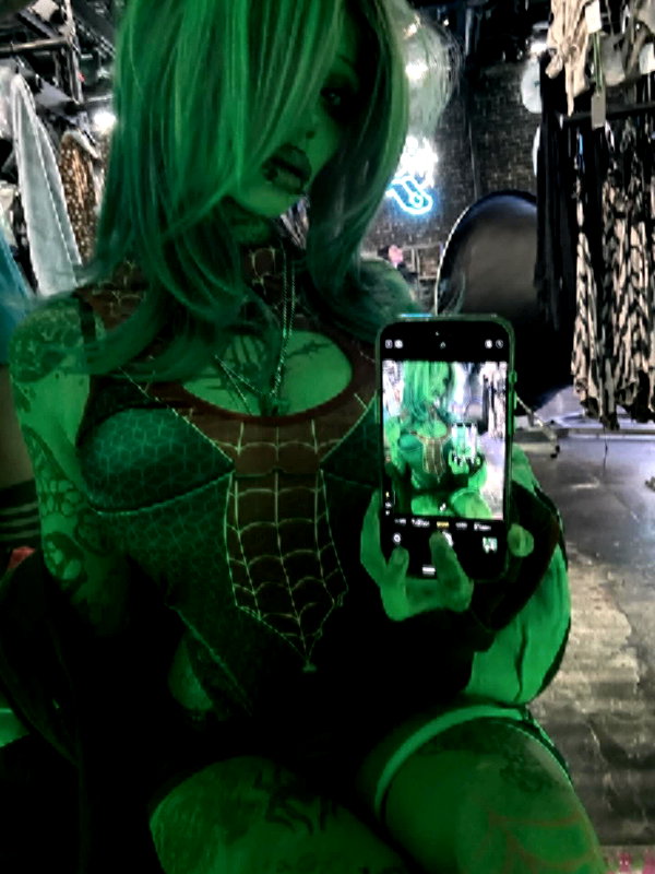 zommmbri instagram image archive image