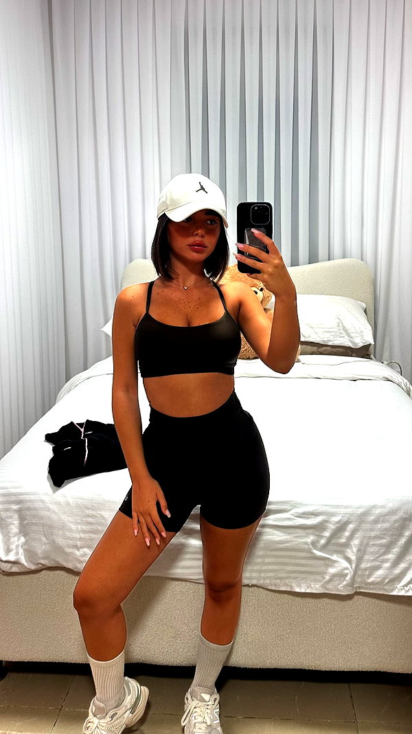 lian_sabag8 instagram image archive image