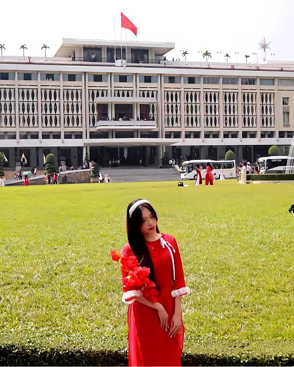 lyhythuedoxinh instagram image archive image