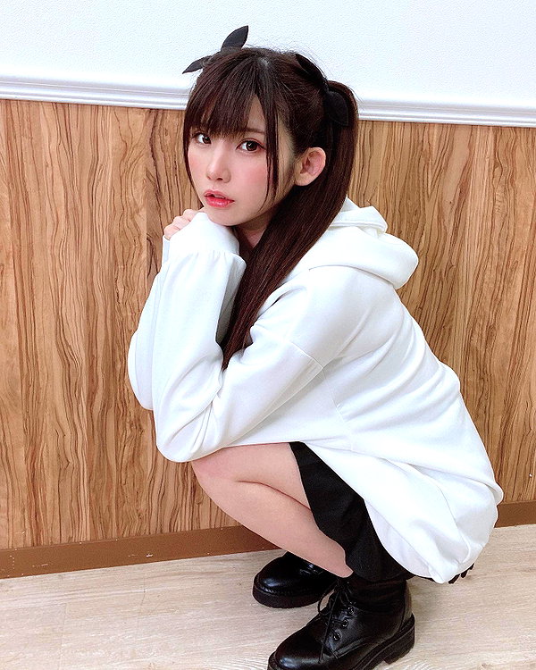 enakorin instagram image archive image
