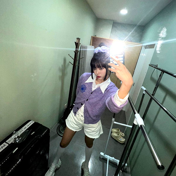 hhh.e_c.v instagram image archive image
