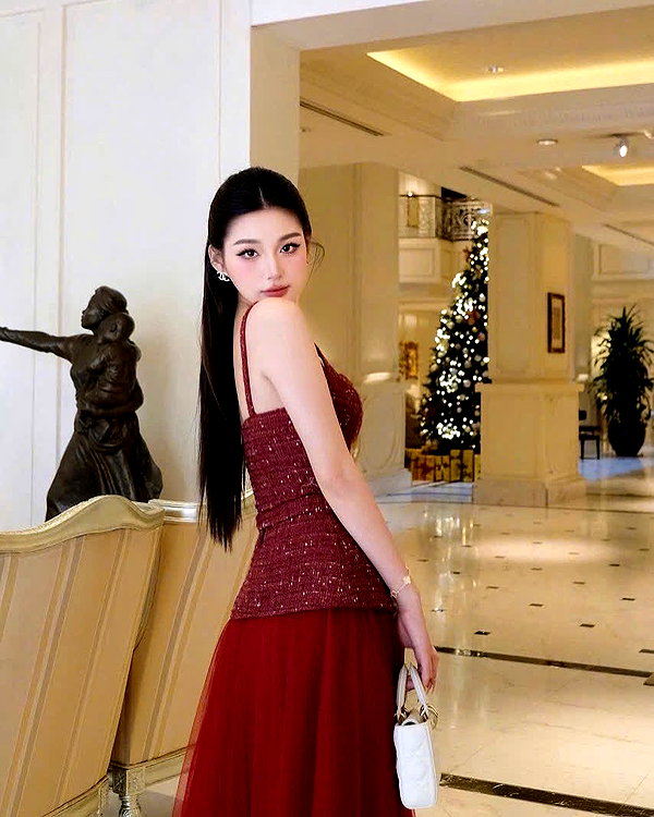 lyhythuedoxinh instagram image archive image