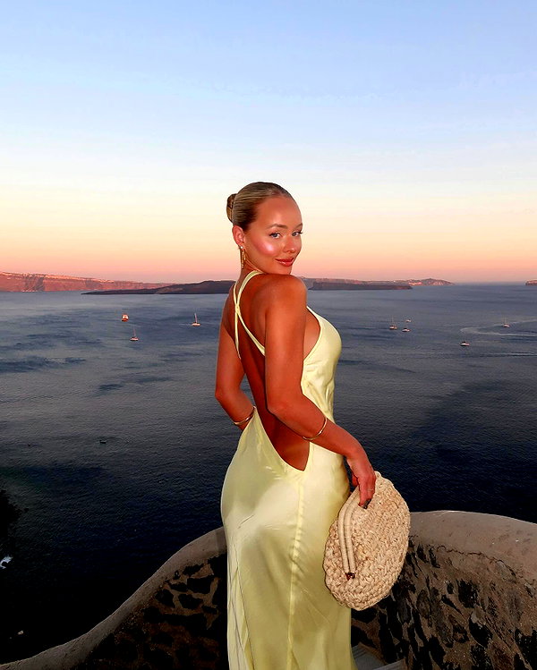 allieauton instagram image archive image