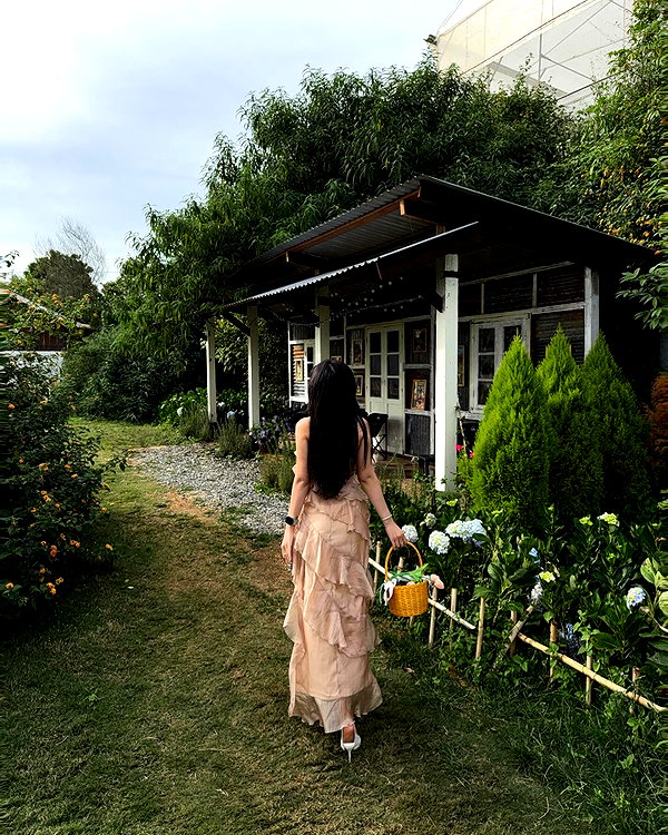lyhythuedoxinh instagram image archive image