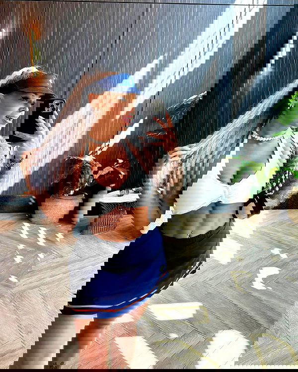 itshayleydavies itshayleydavies archive image