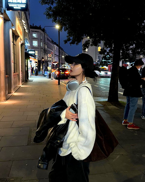 daxbin instagram image archive image