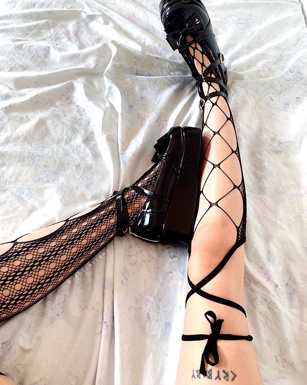jadelaverne instagram image archive image