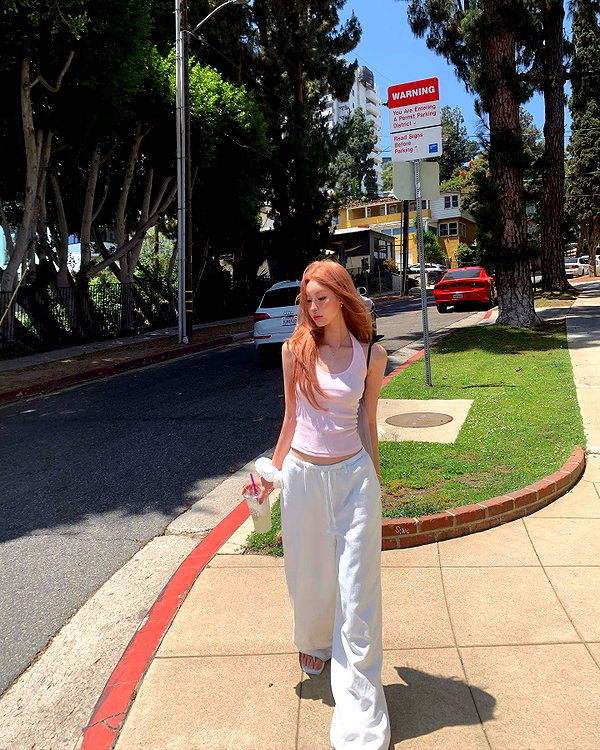 daxbin instagram image archive image